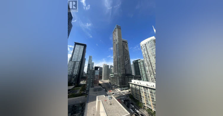 1905-11 Brunel Court, Toronto, ON, M5V 3Y3 - 8