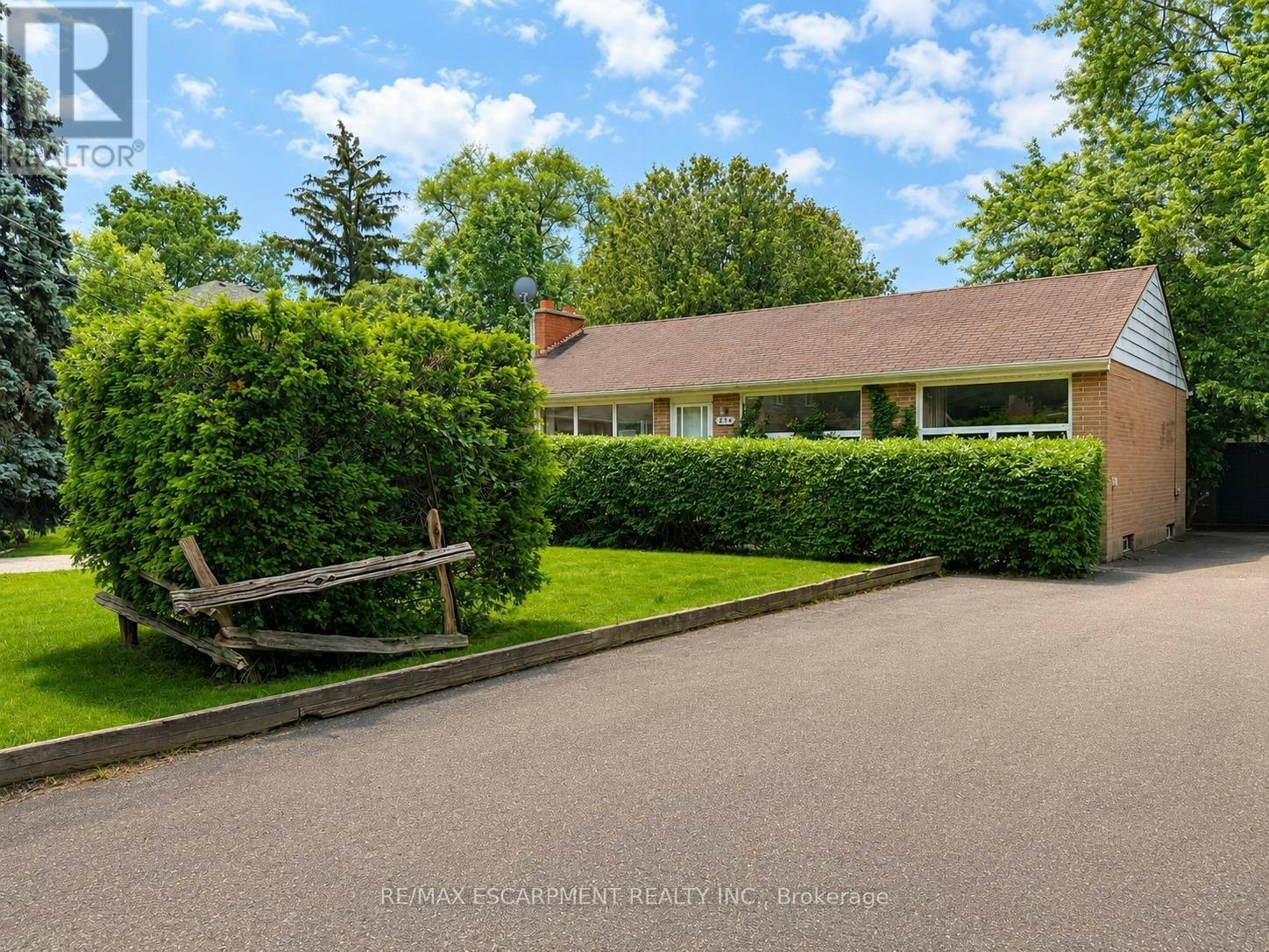 1214 Argreen Road, Mississauga, ON, L5G 3J3