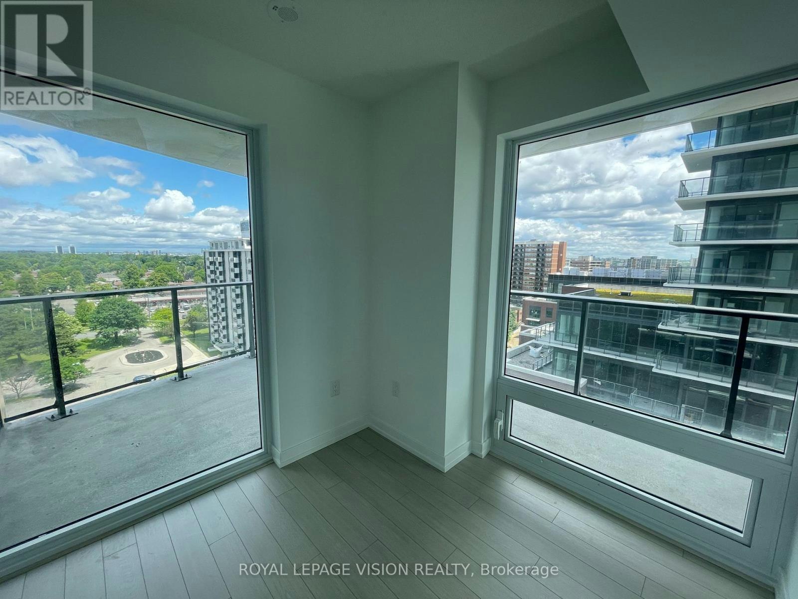 1004-4010 Eglinton Avenue W, Toronto, ON, M9P 1A6 - 12
