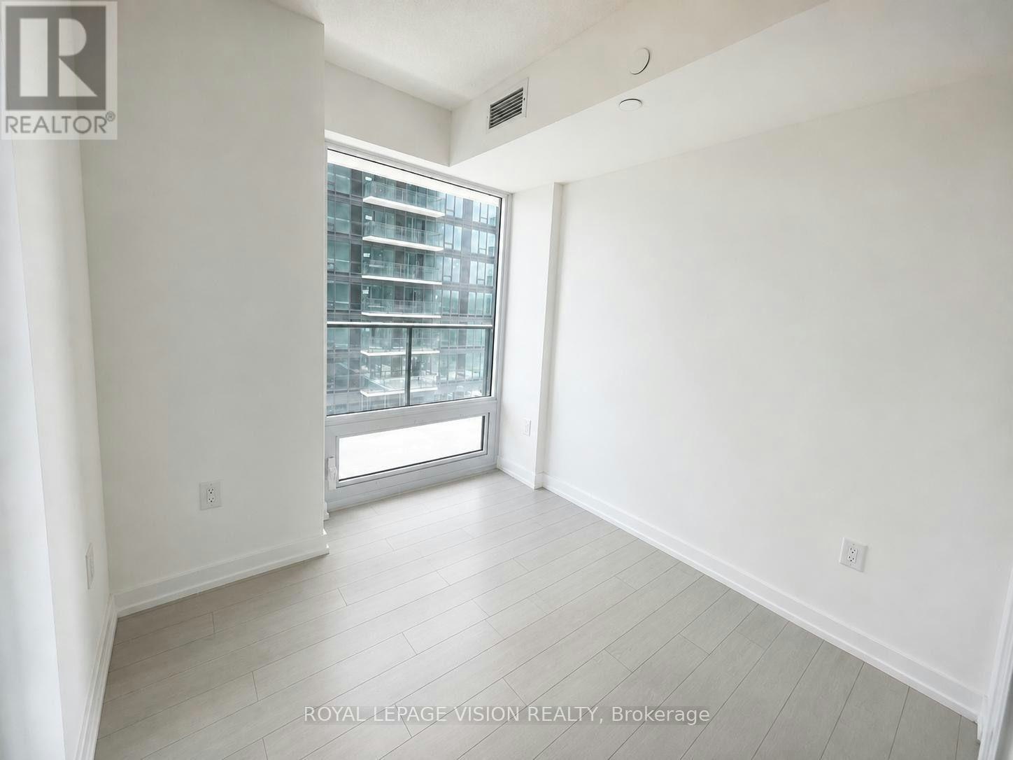 1004-4010 Eglinton Avenue W, Toronto, ON, M9P 1A6 - 11