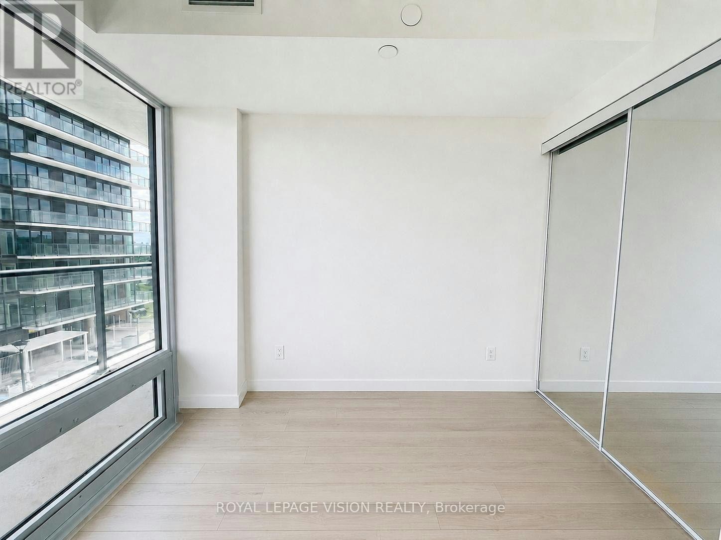 1004-4010 Eglinton Avenue W, Toronto, ON, M9P 1A6 - 8