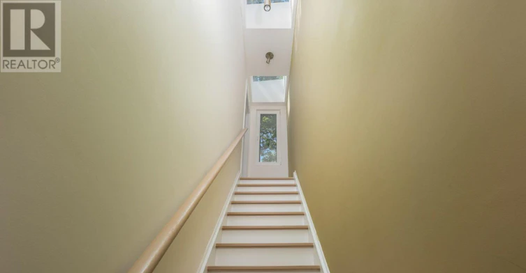 30 Scarborough Road, Toronto, ON, M4E 3M5 - 25