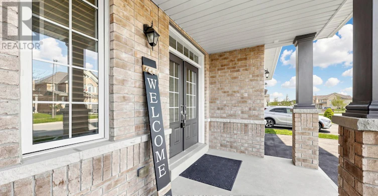 36 Lampkin Street, Georgina, ON, L0E 1R0 - 3