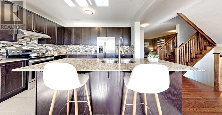 36 Lampkin Street, Georgina, ON, L0E 1R0 - 16