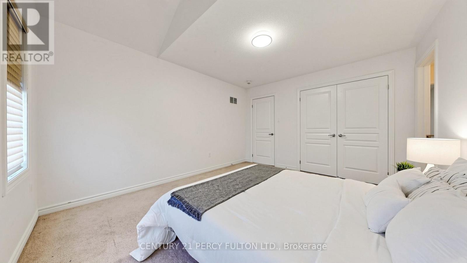36 Lampkin Street, Georgina, ON, L0E 1R0 - 38