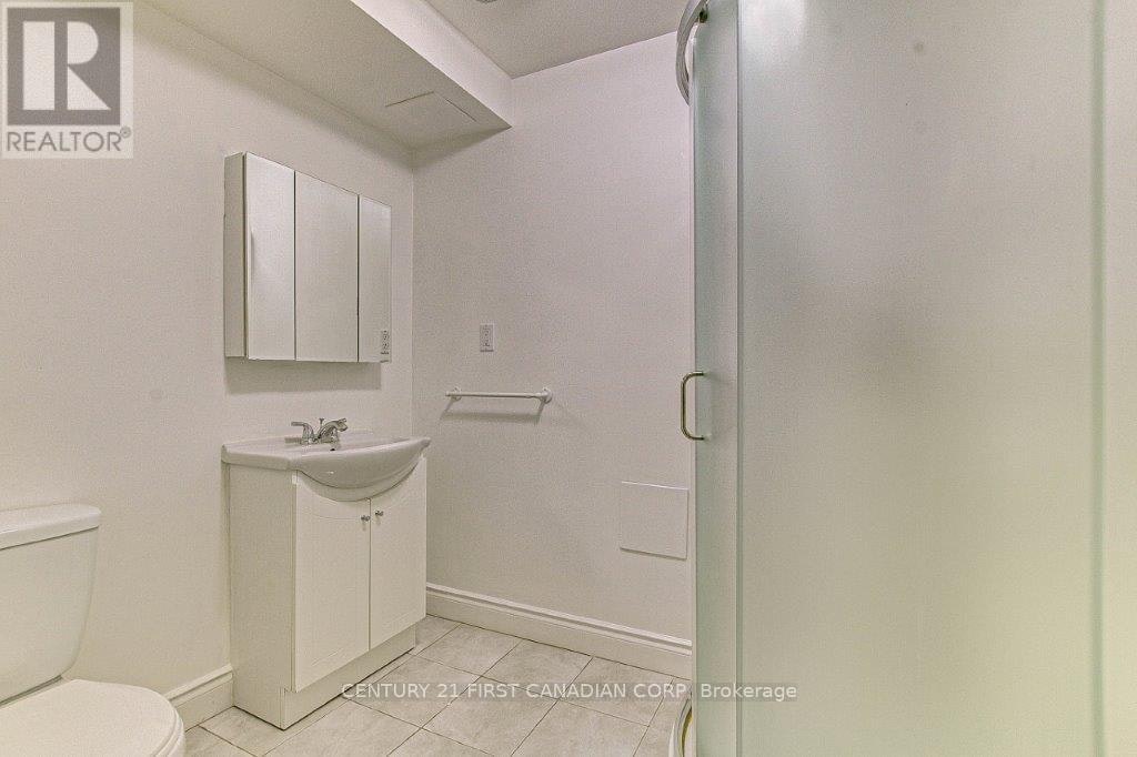 706 Hedgerow Place, London, ON, N5X 4L6 - 23