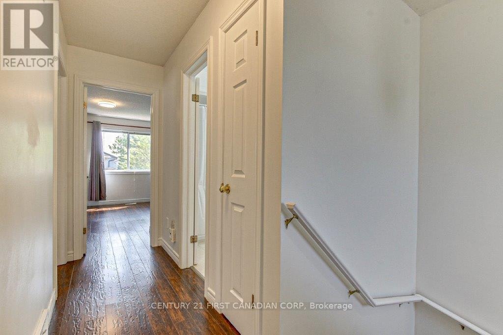 706 Hedgerow Place, London, ON, N5X 4L6 - 16