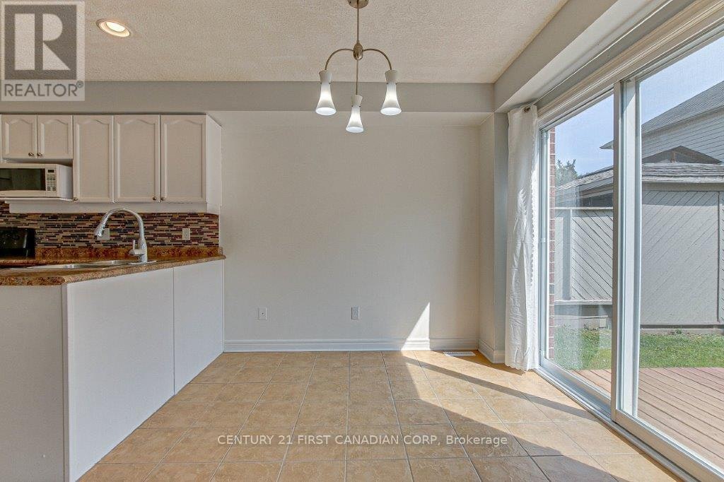706 Hedgerow Place, London, ON, N5X 4L6 - 5