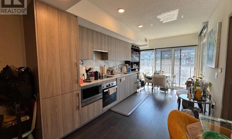 1602-3 Concord Cityplace Way