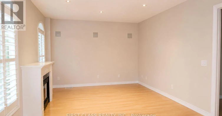 3 Florelle Drive, Markham, ON, L6E 2H7 - 4