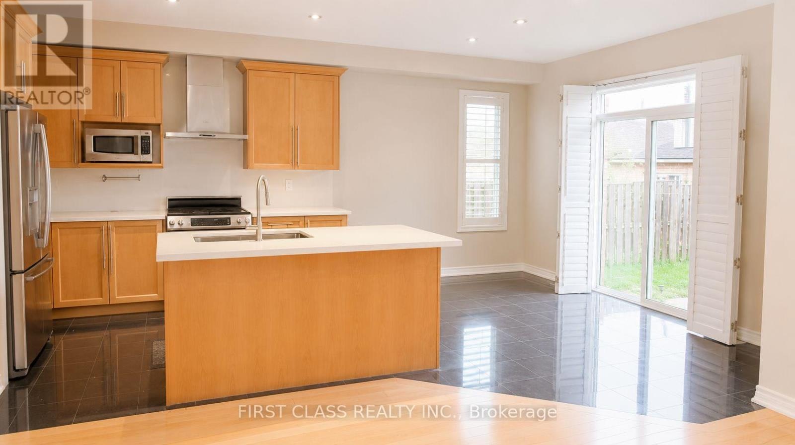 3 Florelle Drive, Markham, ON, L6E 2H7 - 5