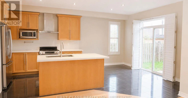 3 Florelle Drive, Markham, ON, L6E 2H7 - 5