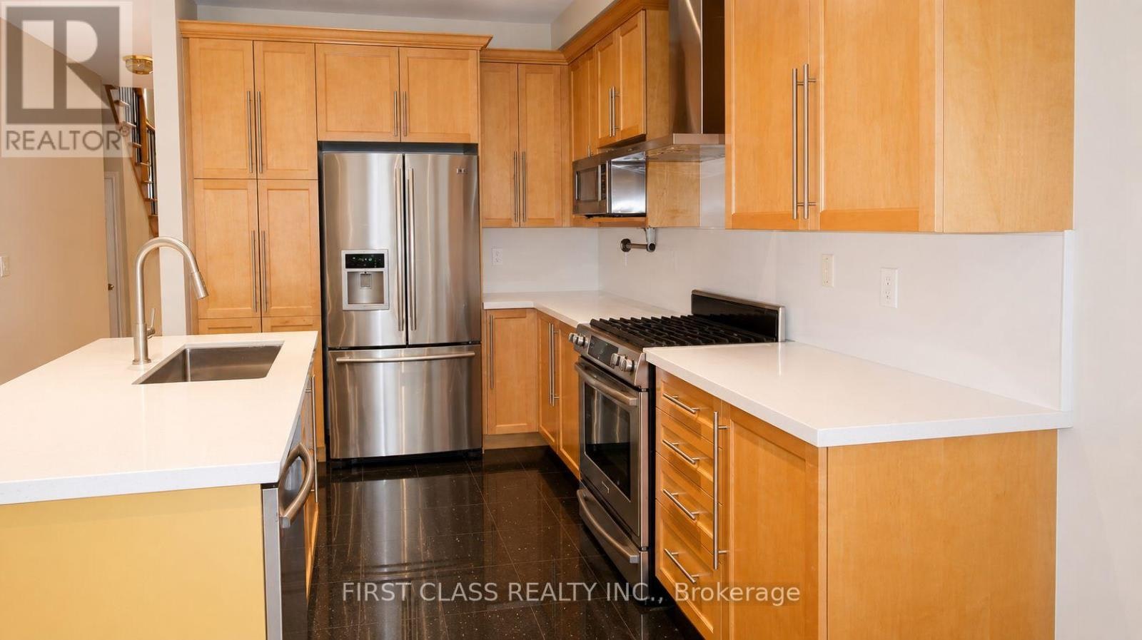 3 Florelle Drive, Markham, ON, L6E 2H7 - 6