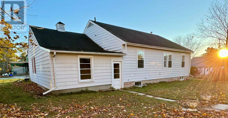 260 Isaac Street, Gravenhurst, ON, P1P 1G2 - 3