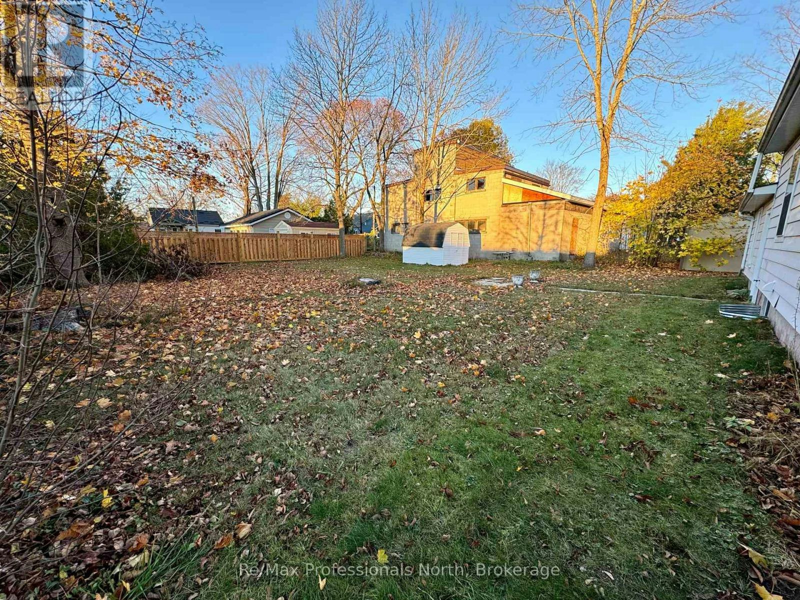 260 Isaac Street, Gravenhurst, ON, P1P 1G2 - 4