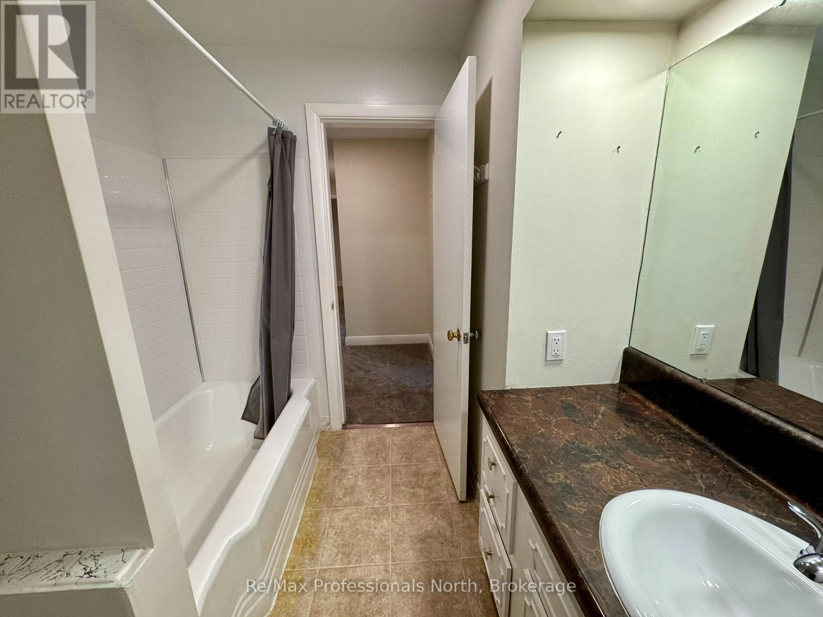 260 Isaac Street, Gravenhurst, ON, P1P 1G2 - 27