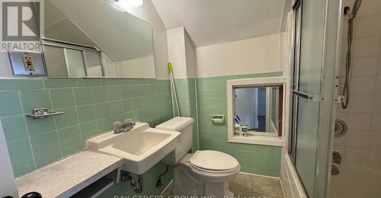 UPPER-4138 Drummond Road, Niagara Falls, ON, L2E 6B9 - 7