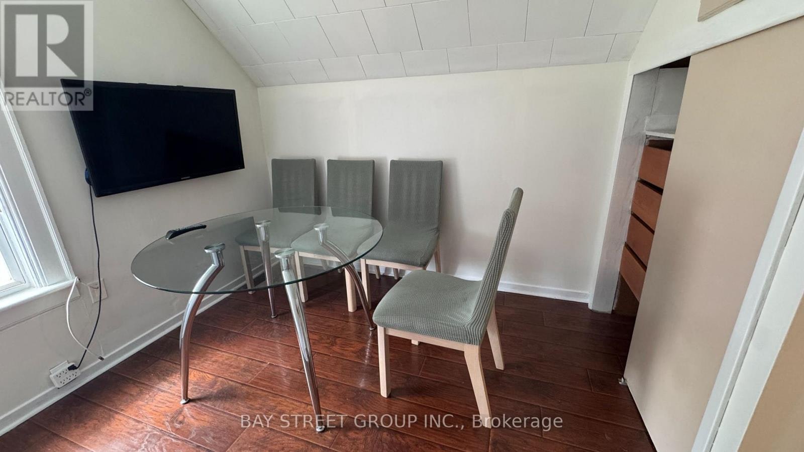 UPPER-4138 Drummond Road, Niagara Falls, ON, L2E 6B9 - 3