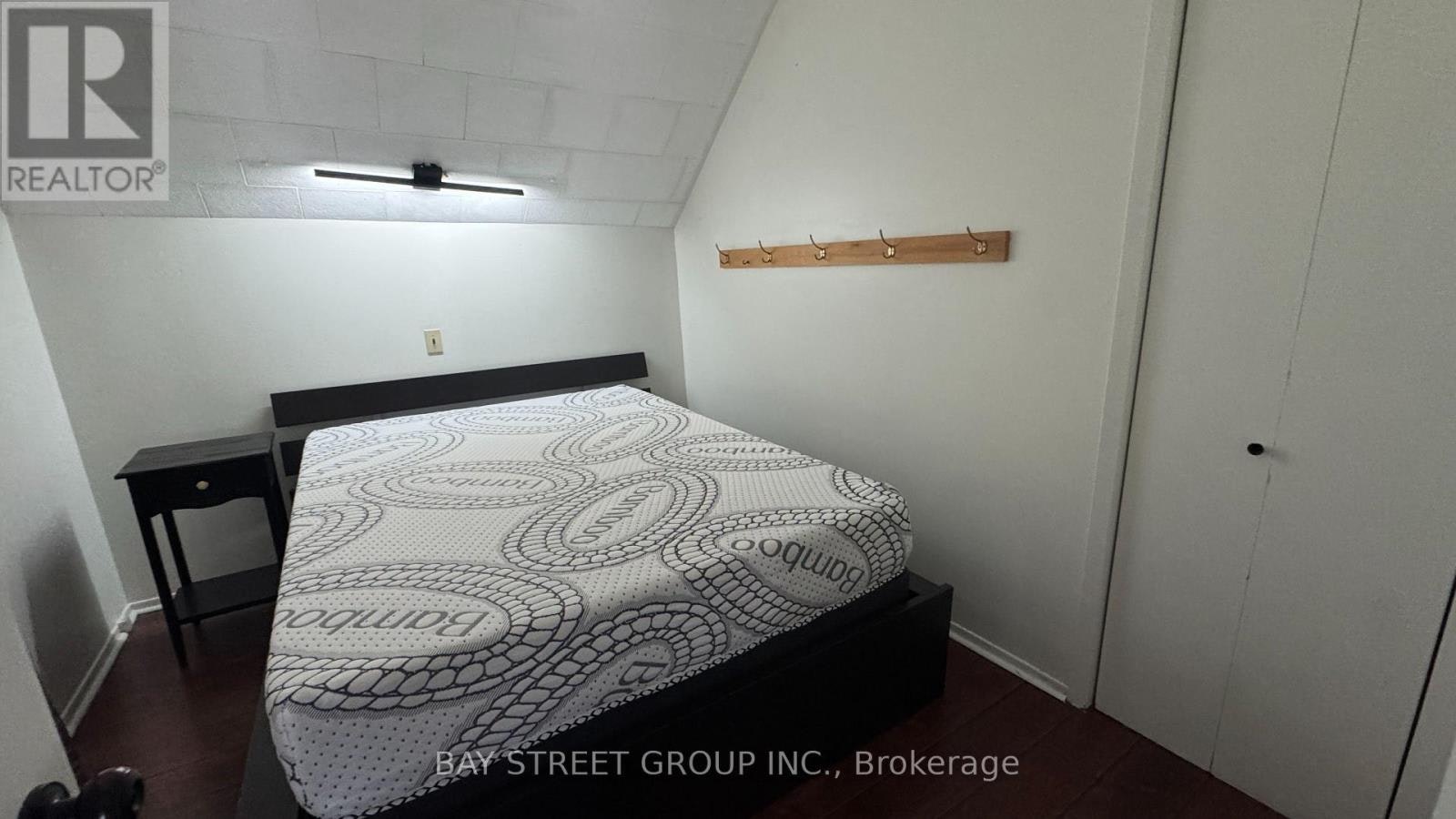 UPPER-4138 Drummond Road, Niagara Falls, ON, L2E 6B9 - 6