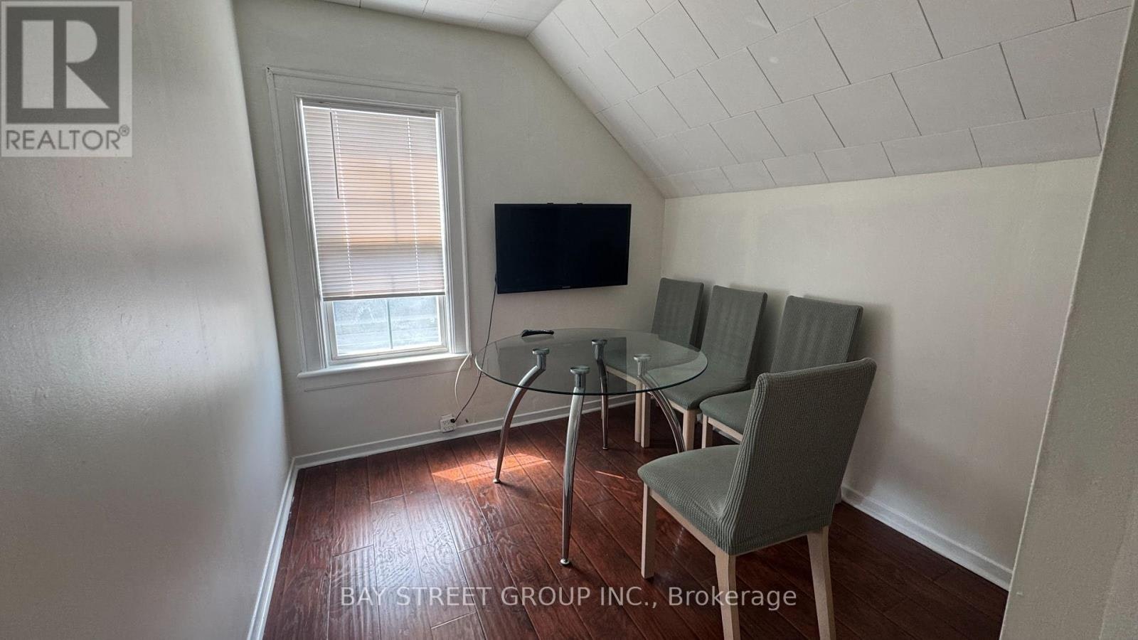 UPPER-4138 Drummond Road, Niagara Falls, ON, L2E 6B9 - 4