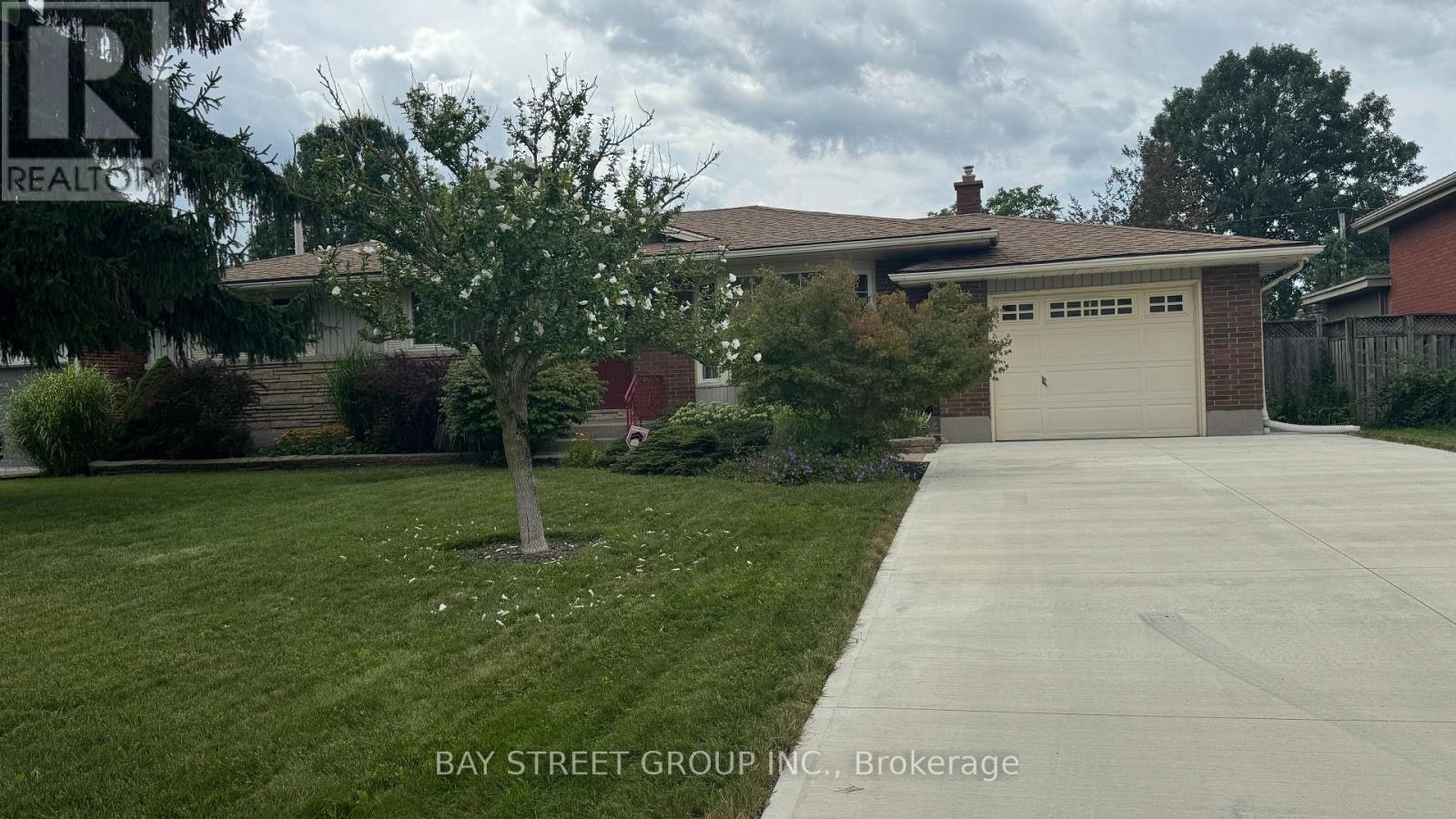 20 Windermere Road, St. Catharines, ON, L2T 3W2