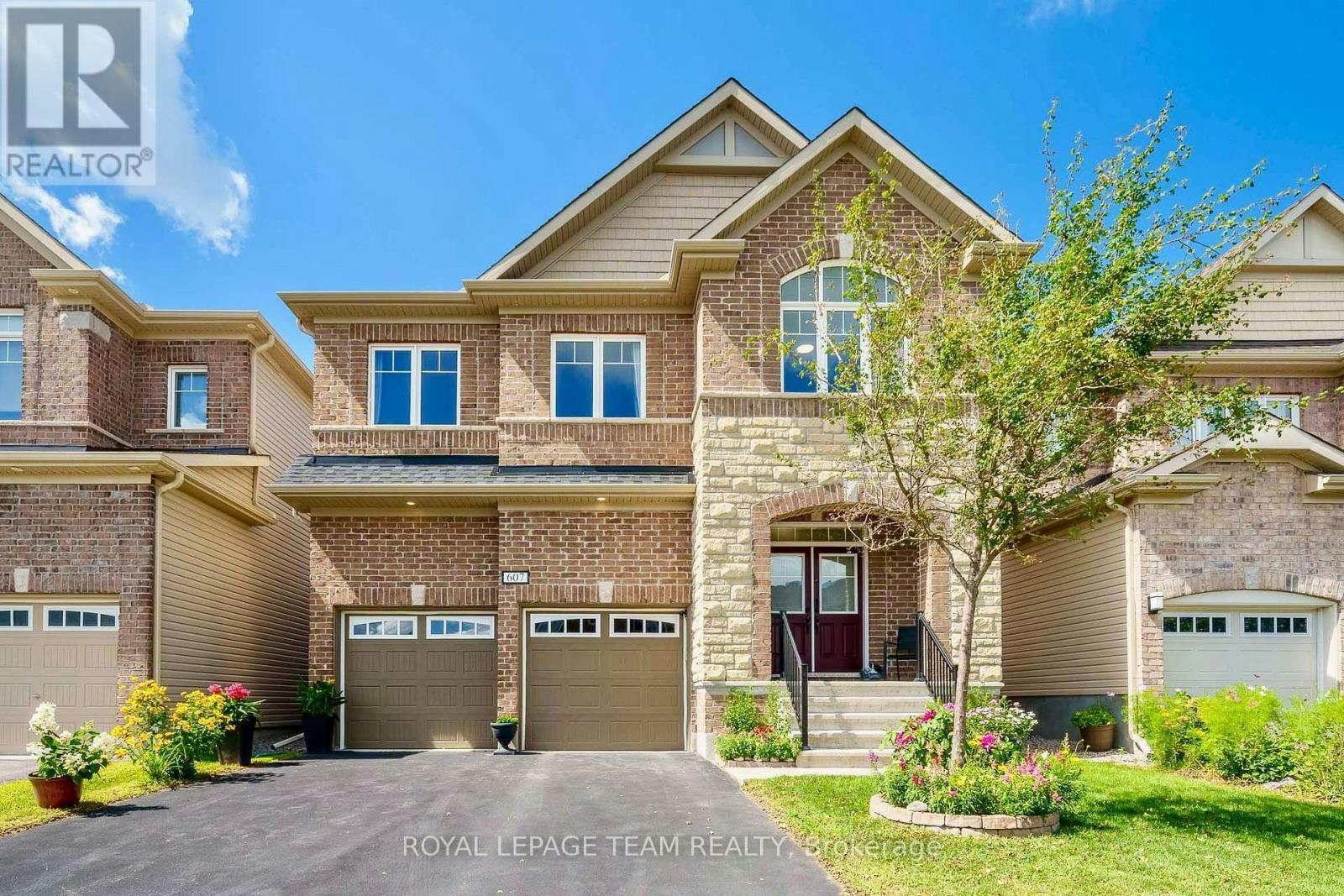 607 Parade Drive, Ottawa, ON, K2S 0Y5