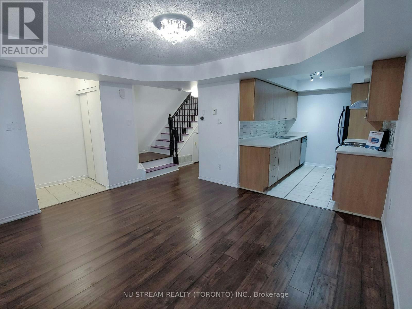 10-150 Chancery Road, Markham, ON, L6E 0C1 - 4