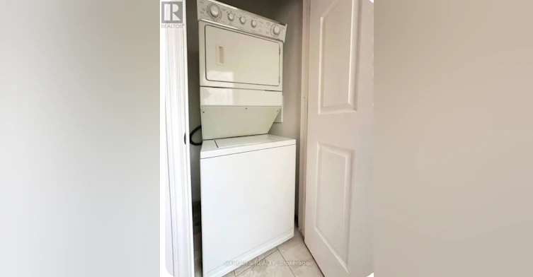 MAIN-43 Eleanor Circle, Richmond Hill, ON, L4C 6K6 - 5