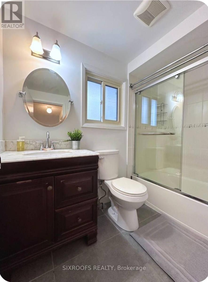 MAIN-43 Eleanor Circle, Richmond Hill, ON, L4C 6K6 - 15