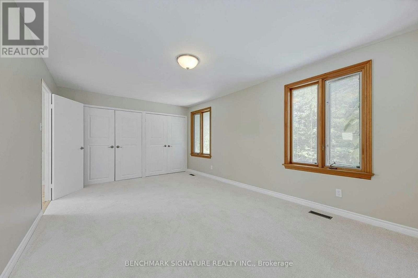711 Leeder Court, Newmarket, ON, L3Y 5A8 - 9