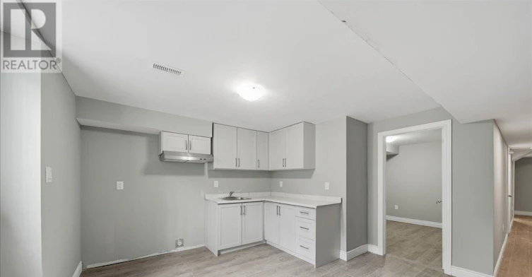 77 Mckenzie Way, Bradford West Gwillimbury, ON, L3Z 0J9 - 3
