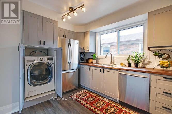 2-52 Vanevery Road, Toronto, ON, M8V 1Y6 - 22