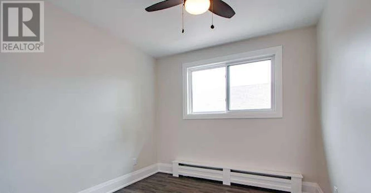 2-52 Vanevery Road, Toronto, ON, M8V 1Y6 - 27