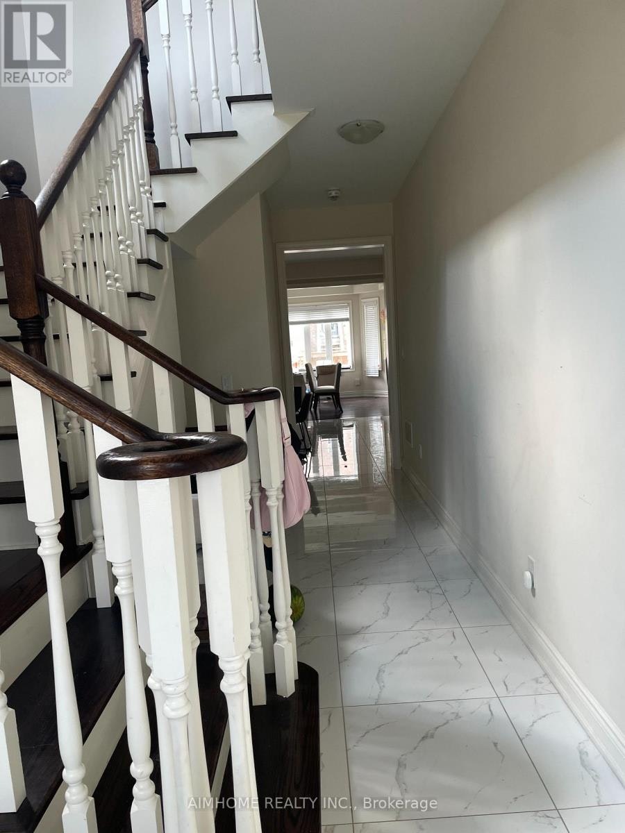 2-403 Grindstone Trail, Oakville, ON, L6H 0S1 - 2