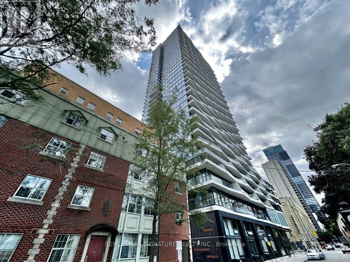 523-85 Wood Street, Toronto, ON, M4Y 0E8
