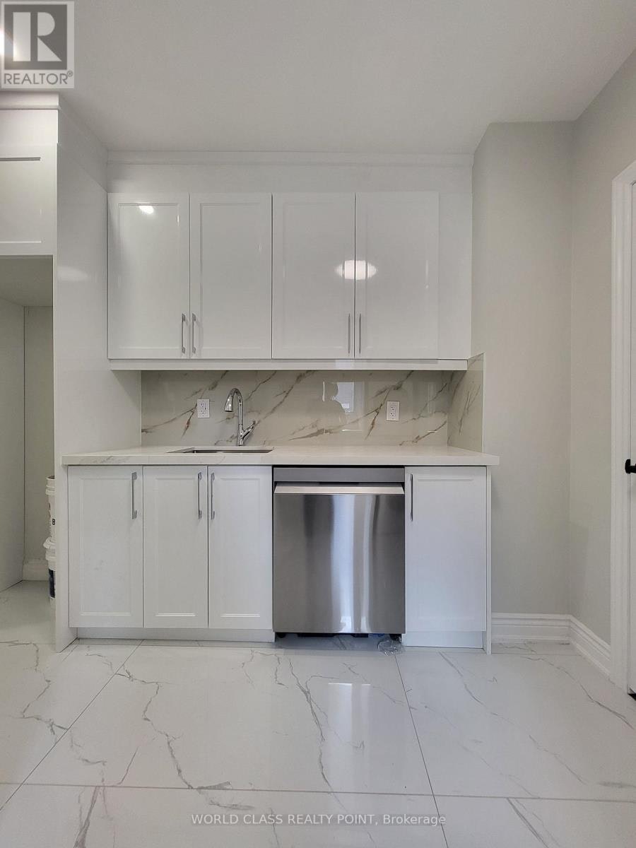 2-49 Vine Avenue, Toronto, ON, M6P 1V6 - 5