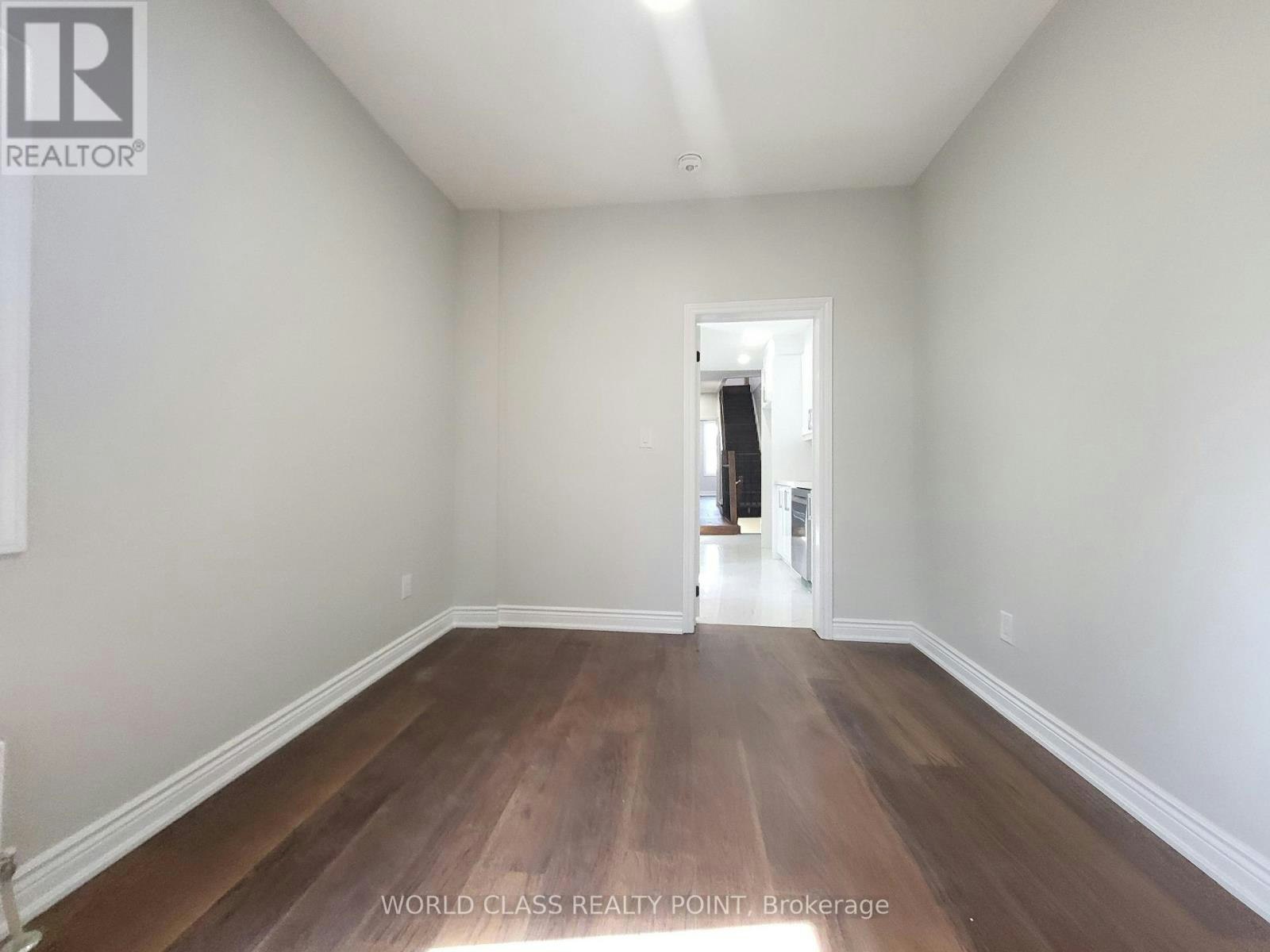 2-49 Vine Avenue, Toronto, ON, M6P 1V6 - 11