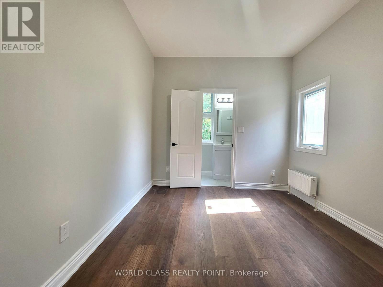 2-49 Vine Avenue, Toronto, ON, M6P 1V6 - 10