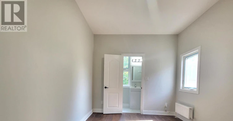 2-49 Vine Avenue, Toronto, ON, M6P 1V6 - 10