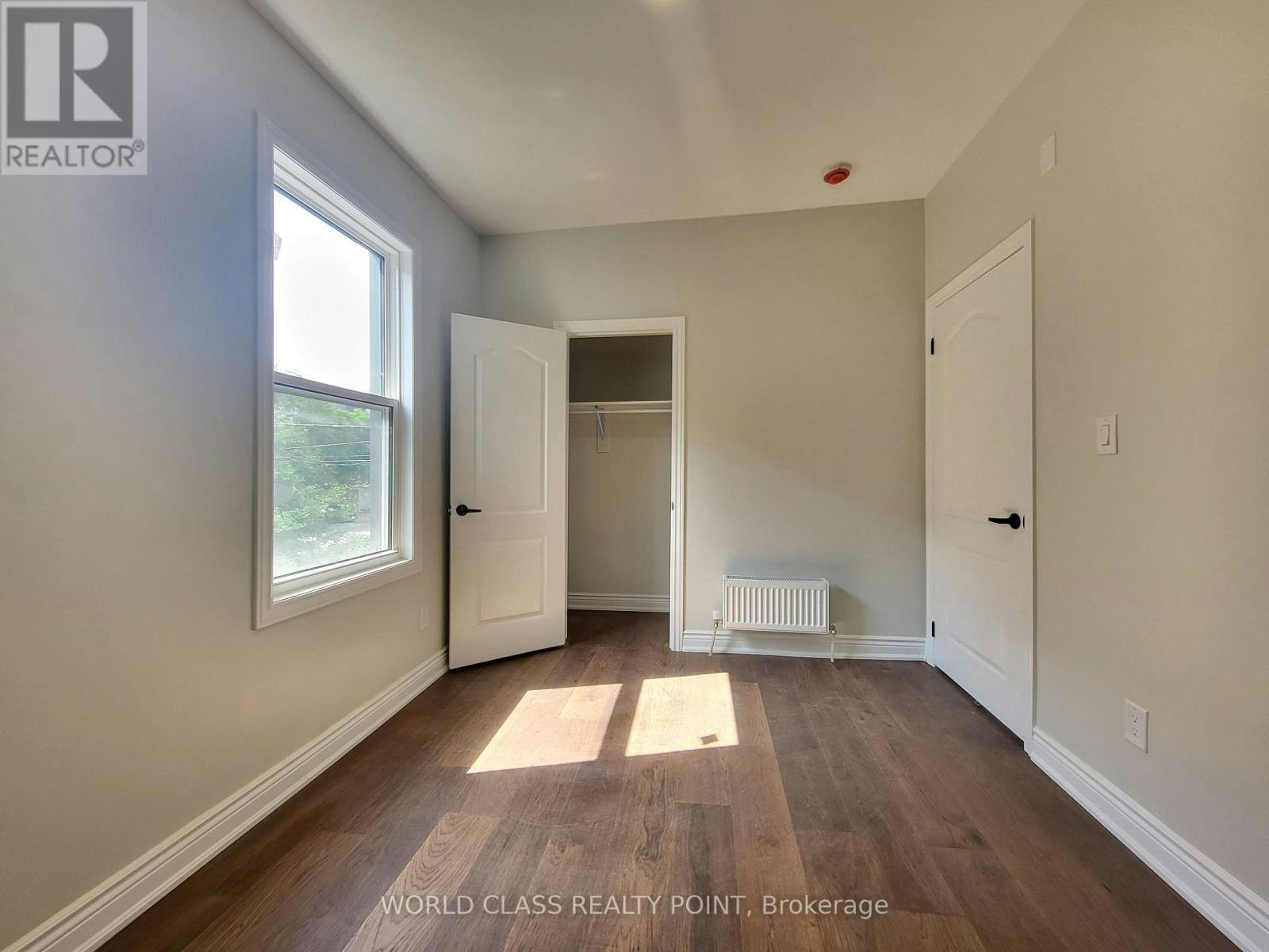 2-49 Vine Avenue, Toronto, ON, M6P 1V6 - 8