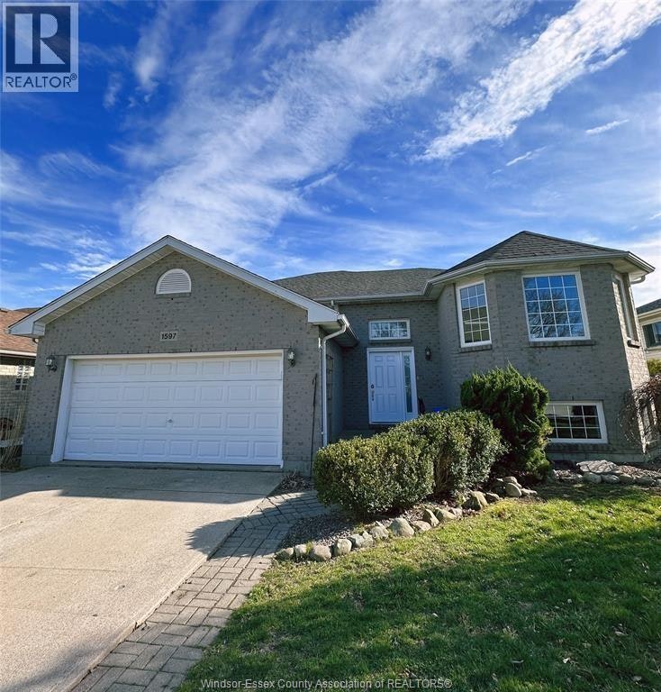 1597 Whitewood, Lakeshore, ON, N0R 1A0