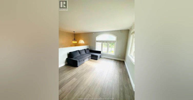 10948 Little River Boulevard, Windsor, ON, N8P 1X3 - 3
