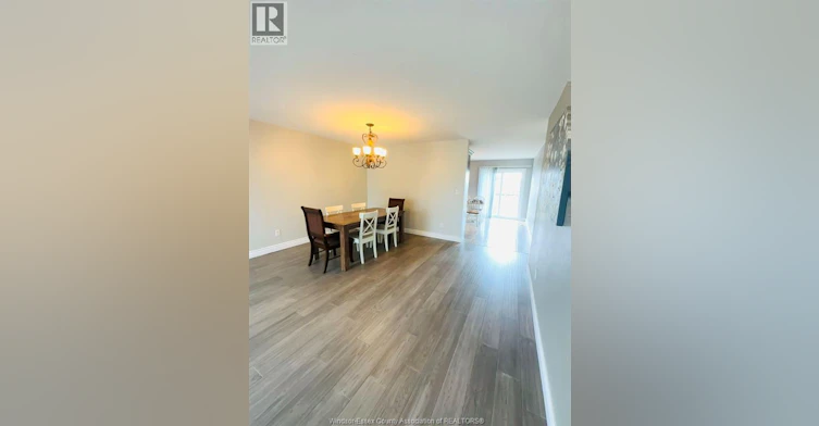 10948 Little River Boulevard, Windsor, ON, N8P 1X3 - 2