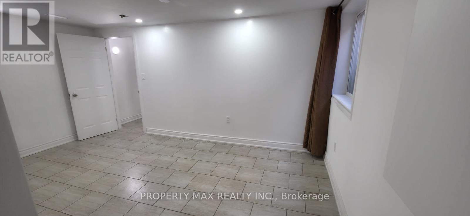 BSMT-30 Glenabbey Drive, Clarington, ON, L1E 1B8 - 10