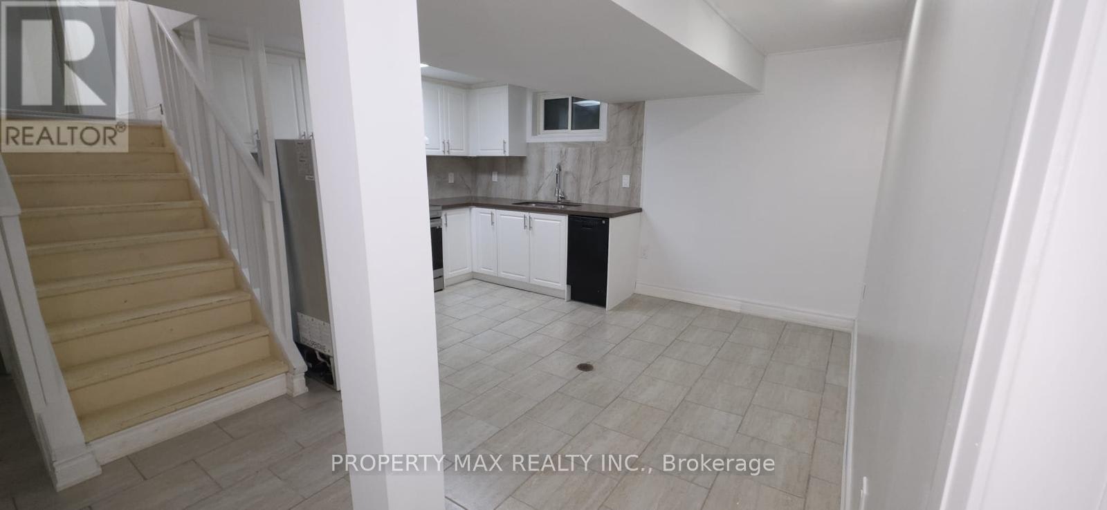 BSMT-30 Glenabbey Drive, Clarington, ON, L1E 1B8 - 14