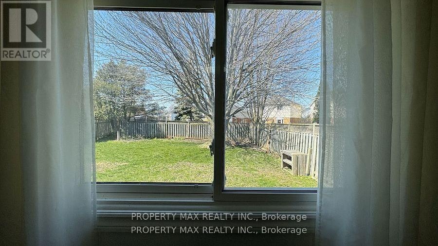 BSMT-30 Glenabbey Drive, Clarington, ON, L1E 1B8 - 7