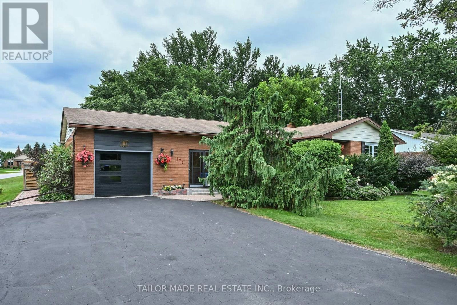 171 Murphy Road, Essa, ON, L3W 0A2