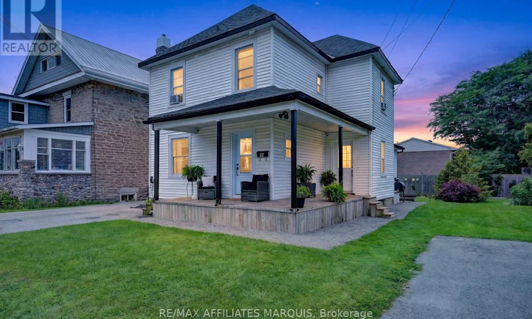57 Smiths Falls Avenue