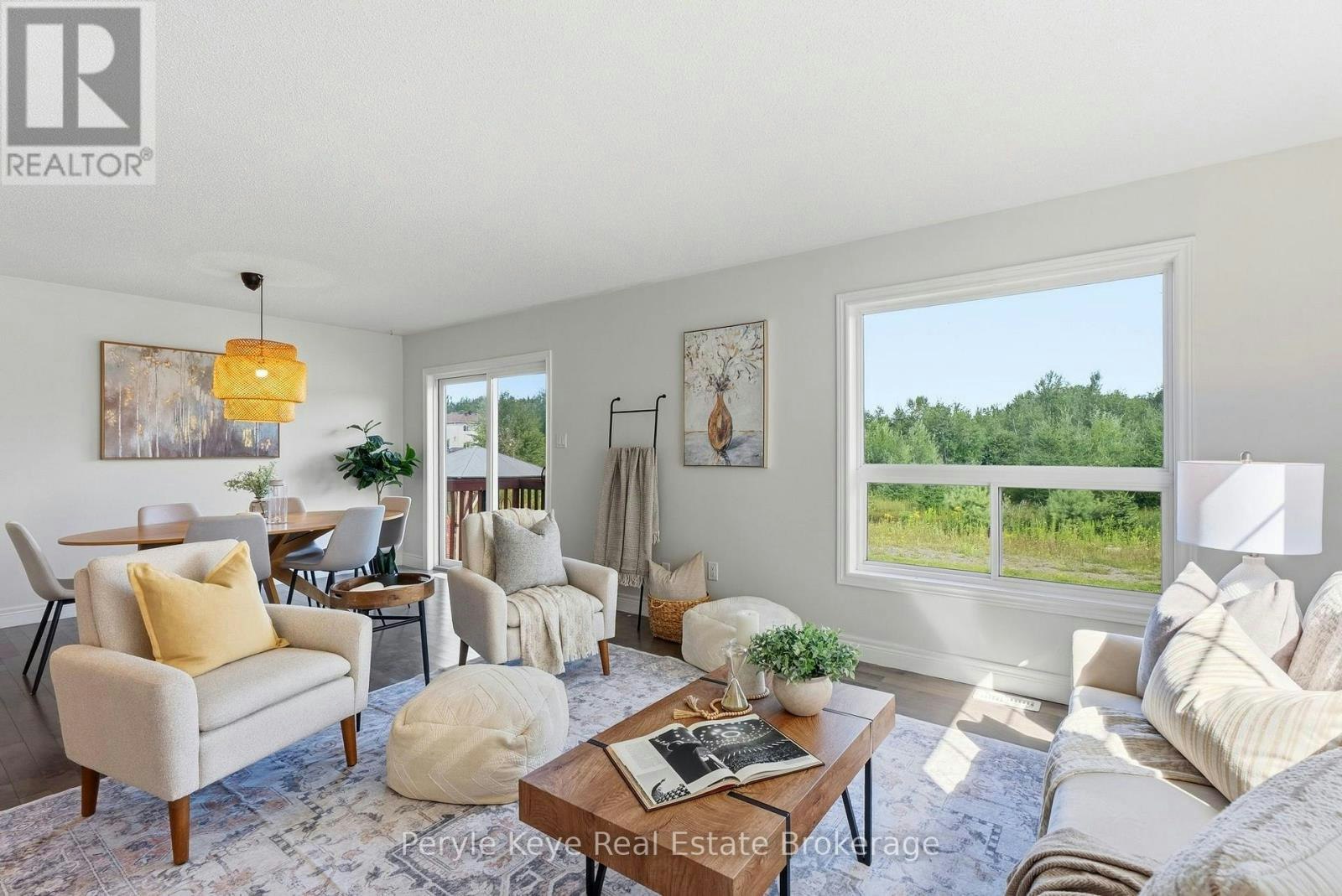 81 Douglas Drive, Bracebridge, ON, P1L 0L3