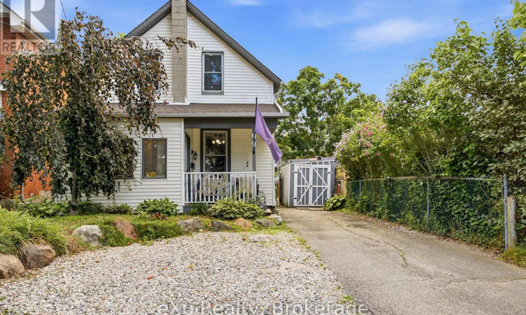 99 Dufferin Street